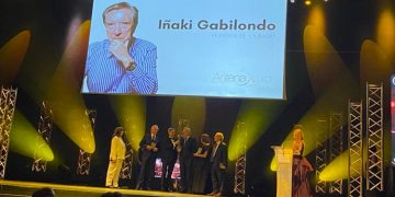 Las Antenas de Oro celebró su 50 aniversario con una gala muy especial que homenajeó a los pioneros de la radio y la televisión en España
