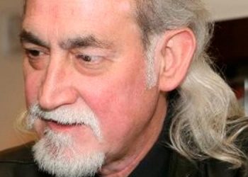 Los Premios IEE reconocen la mejor labor periodística de José María Triper